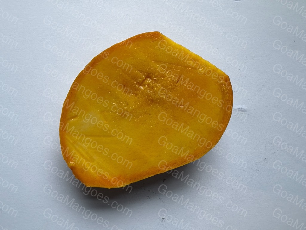 Manghilario mango variety photo 4